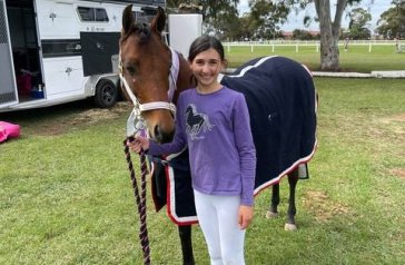 SJ - EQUESTRIAN SUCCESS