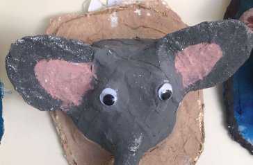 SJ - YEAR 5 ANIMAL TROPHY ART