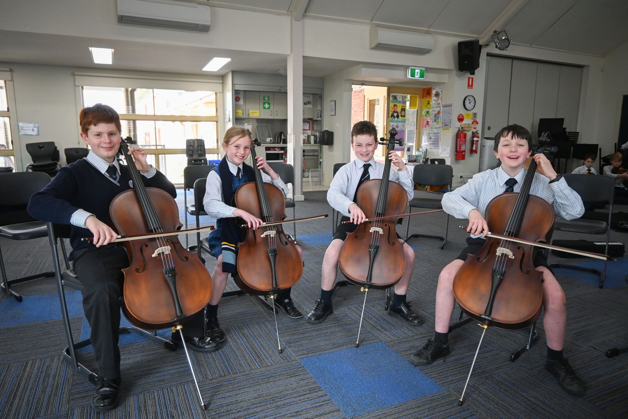 Sj Newcellos